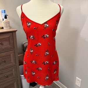 Gorgeous lightweight red with blue flowers tank top.